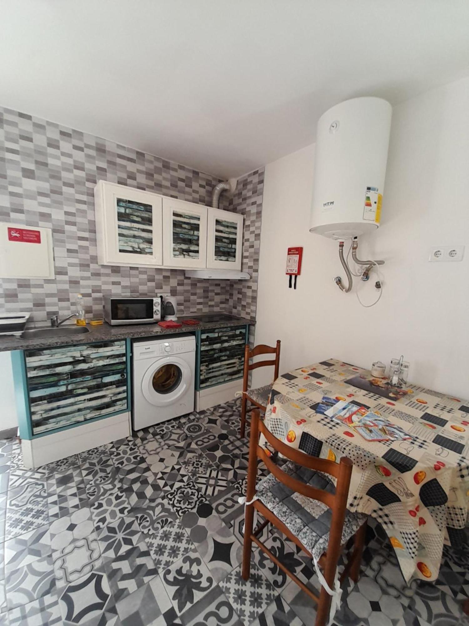 Tropicana One Bedroom Flat T1 In Albufeira Gale Close To 8 Beaches Екстериор снимка